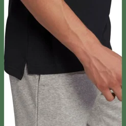 AEROREADY Essentials Piqué Small Logo Poloshirt Herren Poloshirt