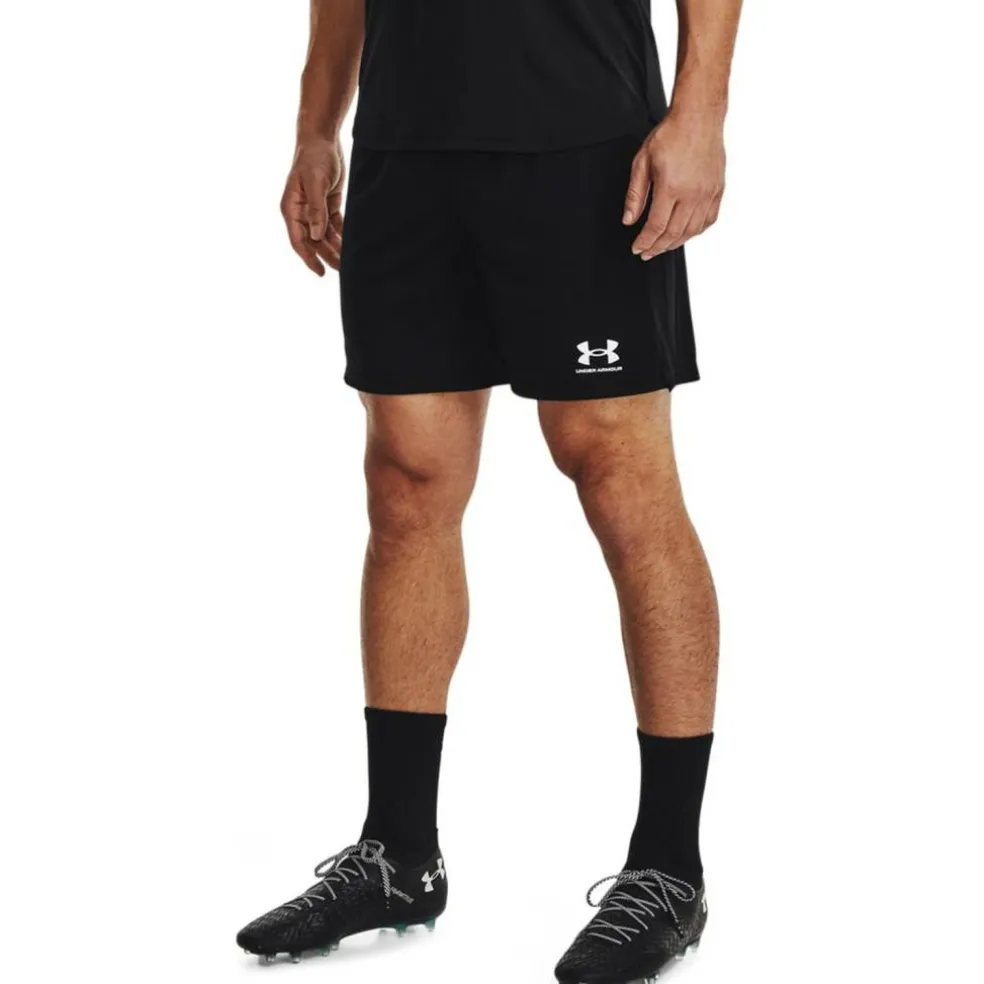 Challenger Core Herren Shorts