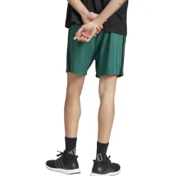 Essentials 3-Streifen Chelsea Herren Shorts