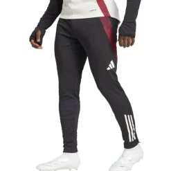 Manchester United Tiro 24 Training Herren Fußballhose