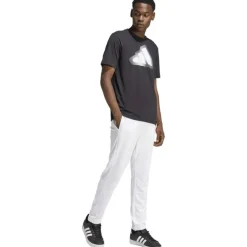 Modern Essentials Graphic T-Shirt Herren T-Shirt