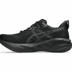 Novablast™ 5 Herren Laufschuhe