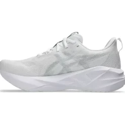 Novablast™ 5 Herren Laufschuhe