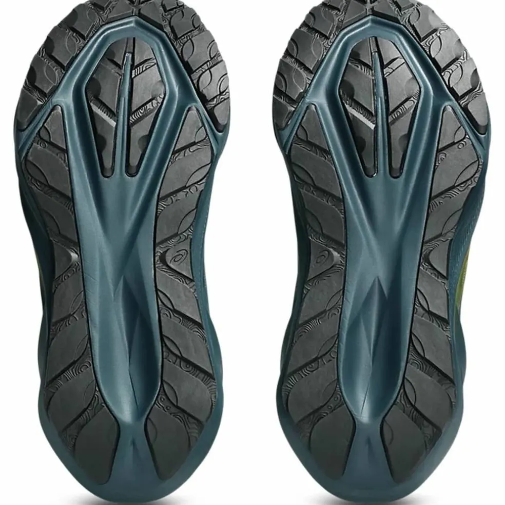 Novablast 5 TR Herren Laufschuhe