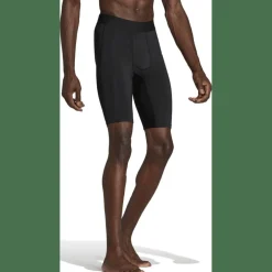 Techfit Aeroready kurze Herren Tights