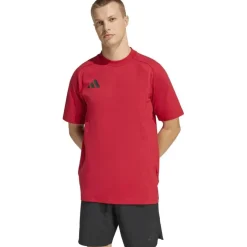Tiro Travel Herren T-Shirt