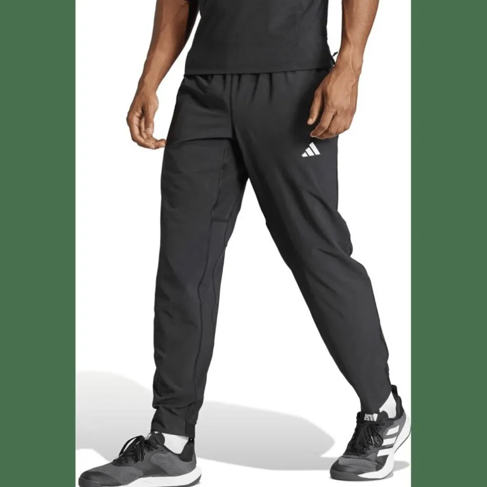 Train Essentials Training Woven Hose Herren Trainingshose
