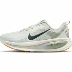 Vomero 18 Road Herren Laufschuhe