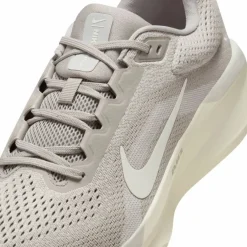 Winflo 11 Road Herren Laufschuhe